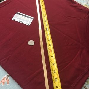 14k gold herringbone necklace 22" long.