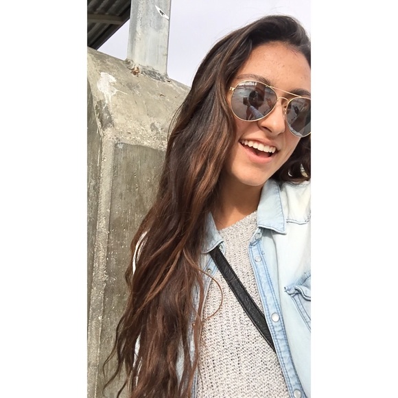 Meet the Posher Other - Meet your Posher, Mckenna