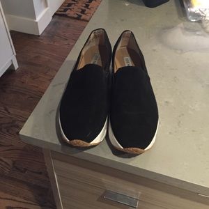 Steve madden slip on platform shoes