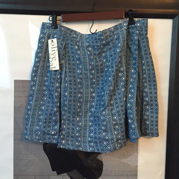 Blue summery geometric skirt