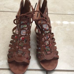 Gladiator sandals