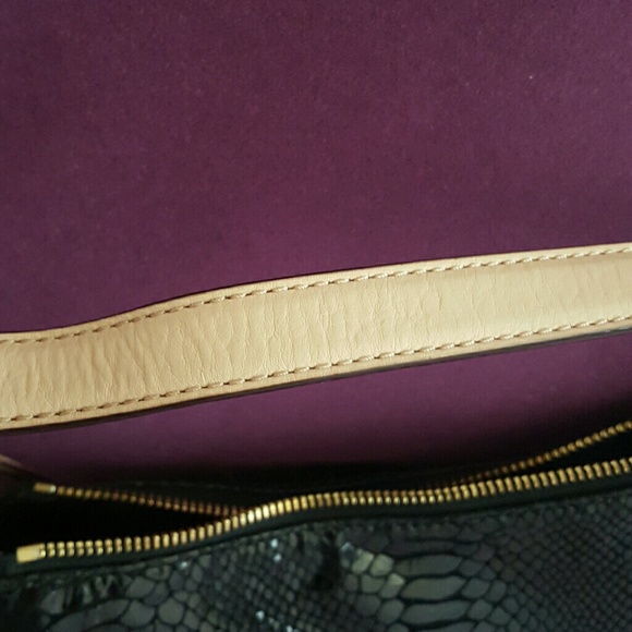 💲SOLD💲Michael Kors Bag - Picture 4 of 4