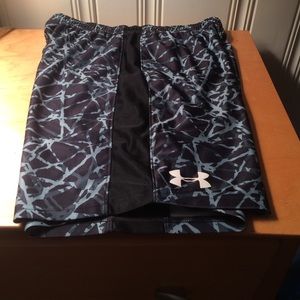 UNDER ARMOR LIGHTNING PATTERN WORKOUT PANTS