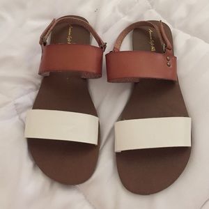 American Eagle AE Sandals