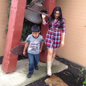 Meet your Posher, Cassandra