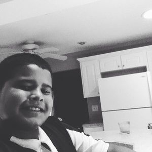 Meet your Posher, Deonte