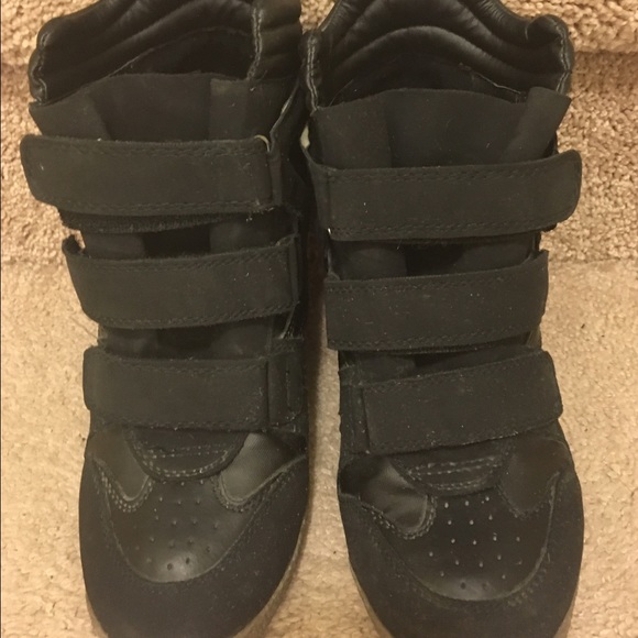 Wedge sneaker !