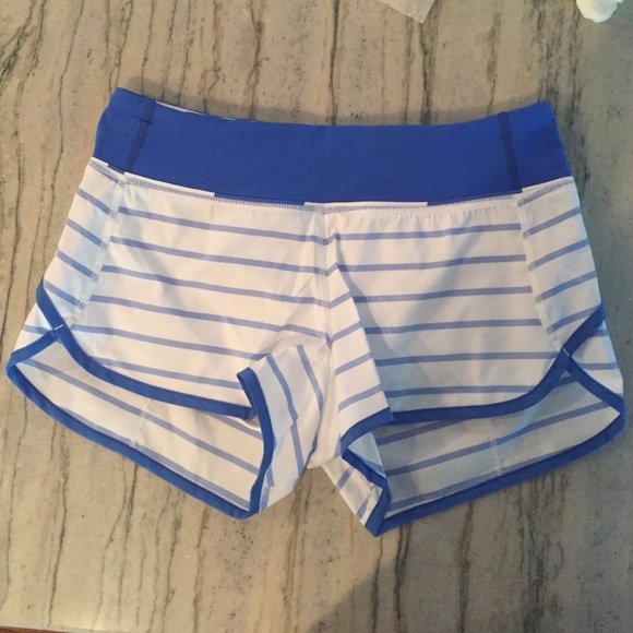 Lululemon speed shorts / size 4