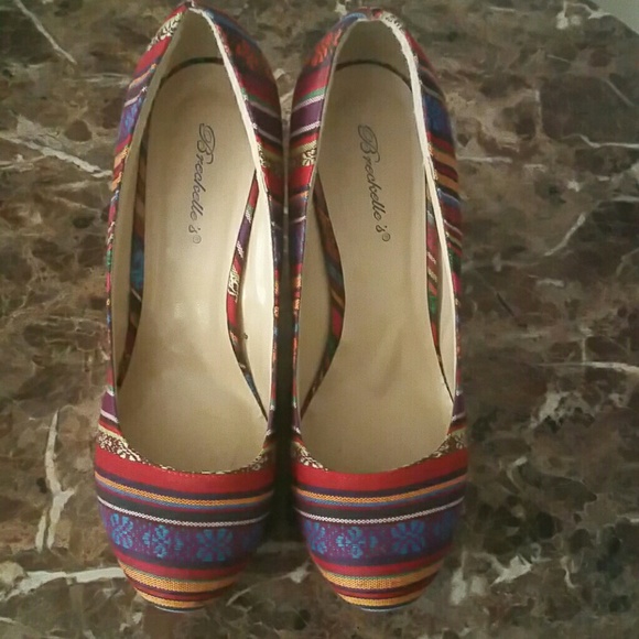 Breckelle's wedges