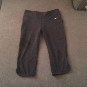 Nike Dri-Fit Capris