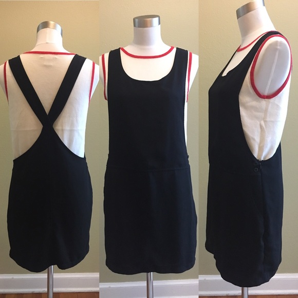 Black jumper/romper
