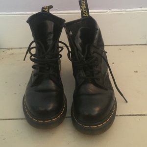 Dr. Martens Women's 1460 Nappa