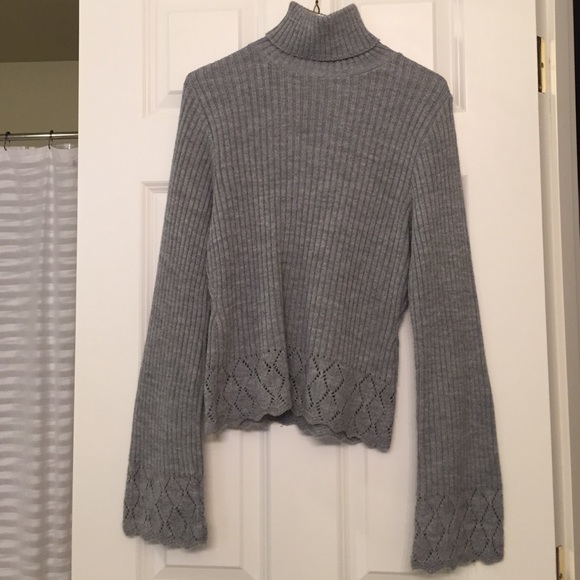 Grey sweater