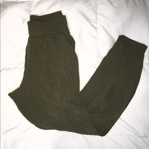 Mid Rise Loose Olive Joggers