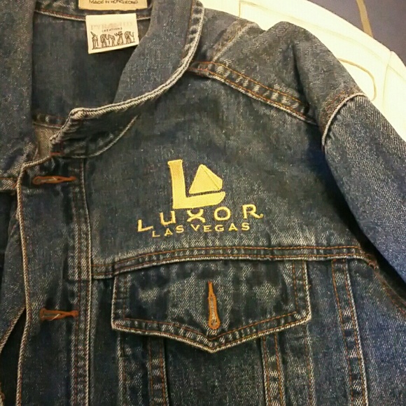 Jean jacket - Picture 2 of 2