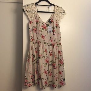 Floral dress Forever 21