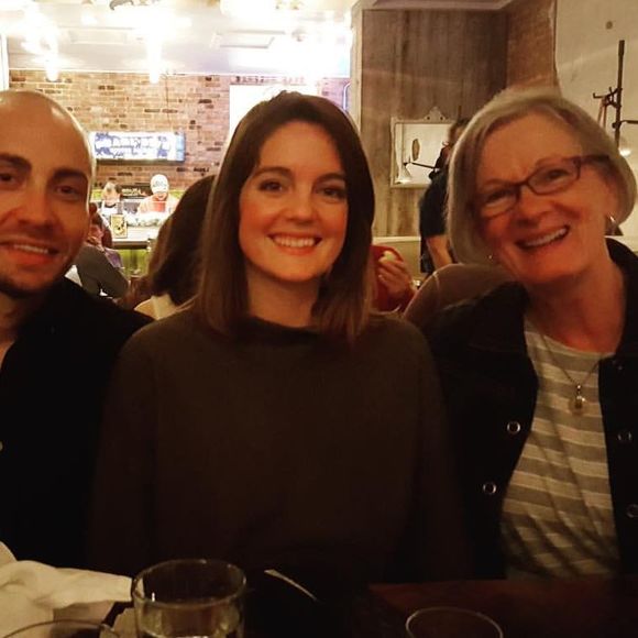 Meet your Posher, Pauline