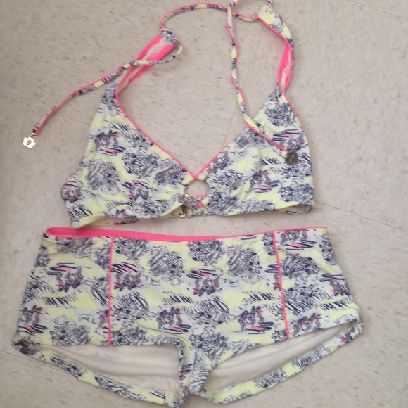 JUICY COUTURE BATHING SUIT SO CUTE