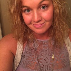 Meet your Posher, Kim