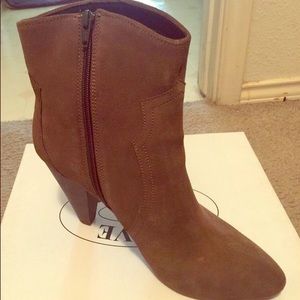 Steve Madden ankle boot sz11 $80 Brand new