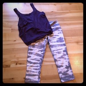 Nike Capri workout pants