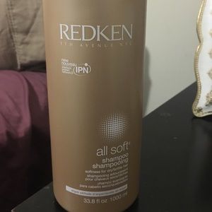 Redken all soft shampoo