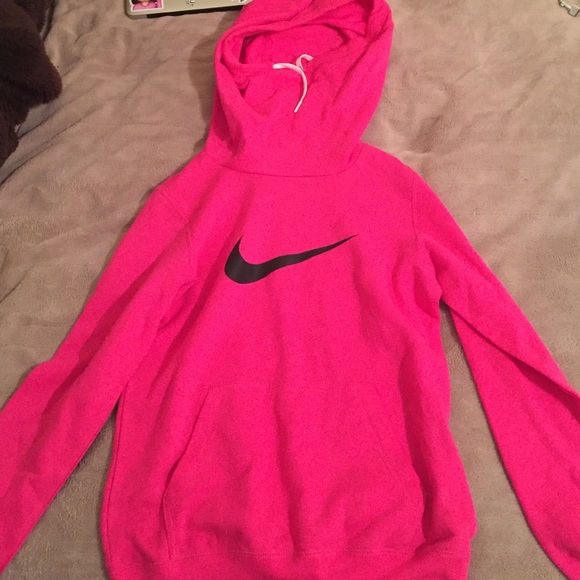 small pink nike hoodie