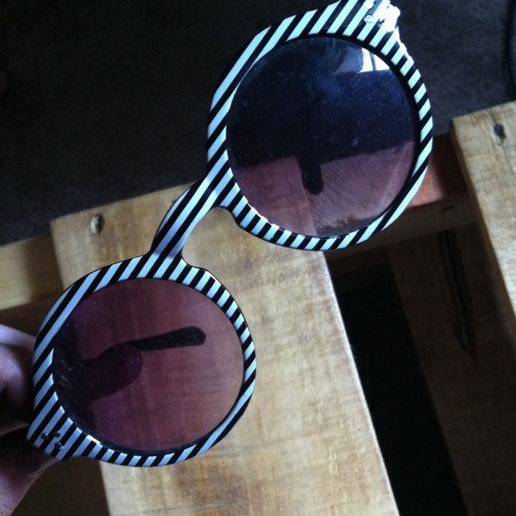 Black and white striped sunglasses