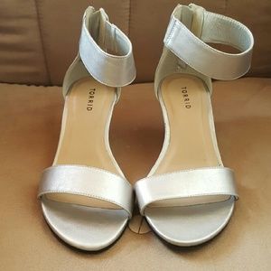 Torrid Silver never been worn heels
