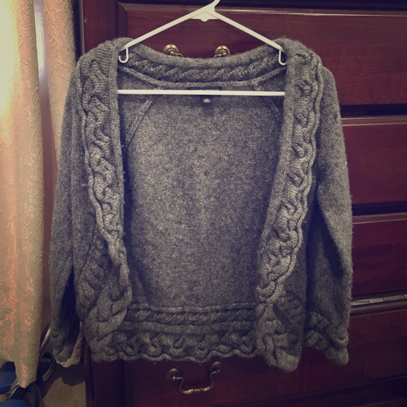 Gray 50% Lambs' Wool Sweater