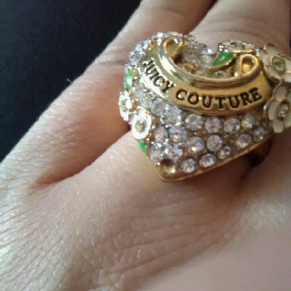 Juicy Couture ring