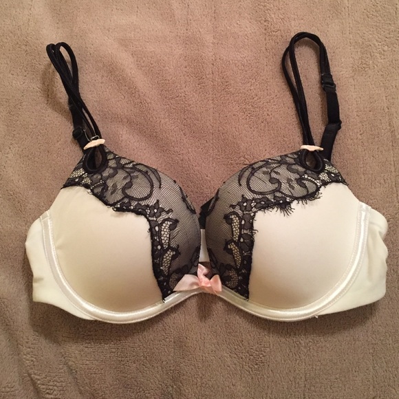 VS 32c white bra