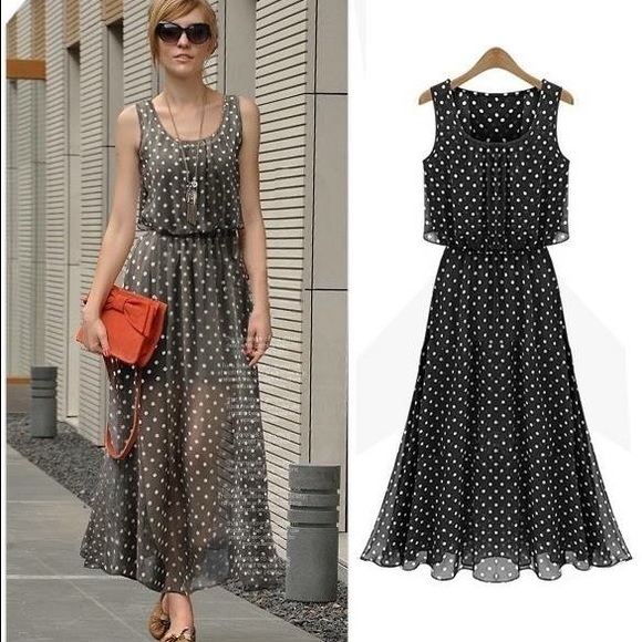 Dresses & Skirts - NWT•DARK BLUE CHIFFON MAXI DRESS