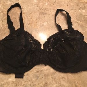 Brand new. Lou bra 36D