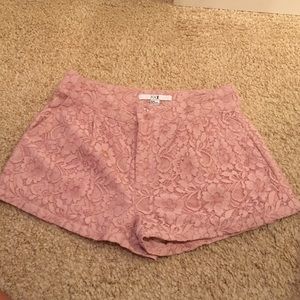 Super cute pale pink forever 21 shorts