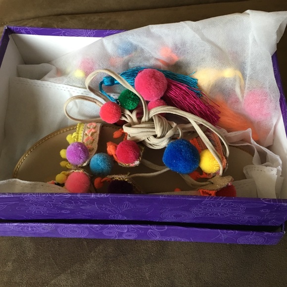 Sale - Picture 2 of 4