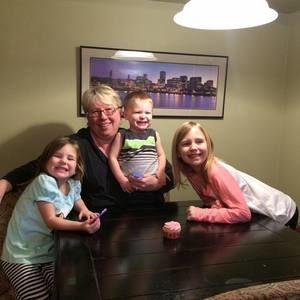 Meet your Posher, Libby