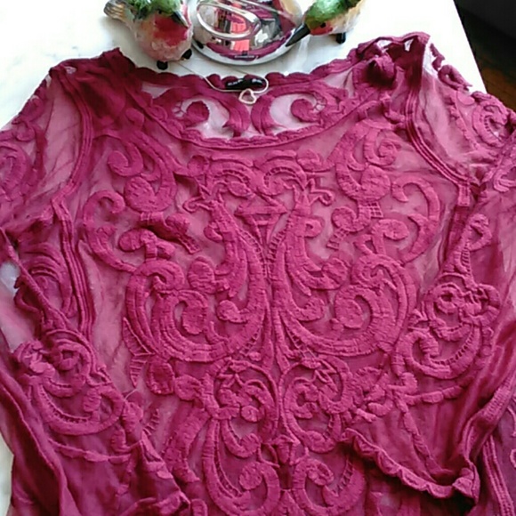 EXPRESS LACE BOHEMIAN TOP SIZE SMALL, NWOT - Picture 2 of 4