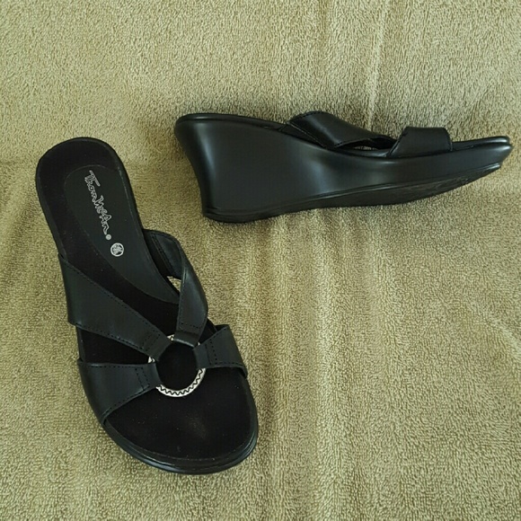Slip on sexy wedge