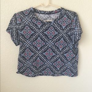Cute navy blue patterned tee