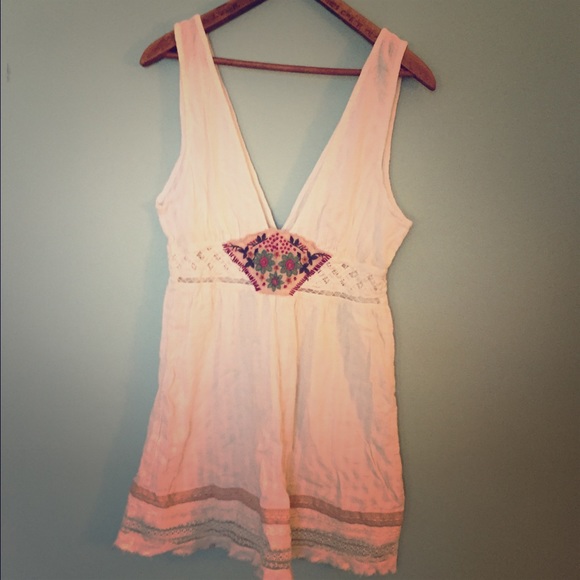 Free people embroidered boho top
