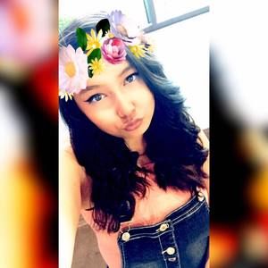 Meet your Posher, Pamela