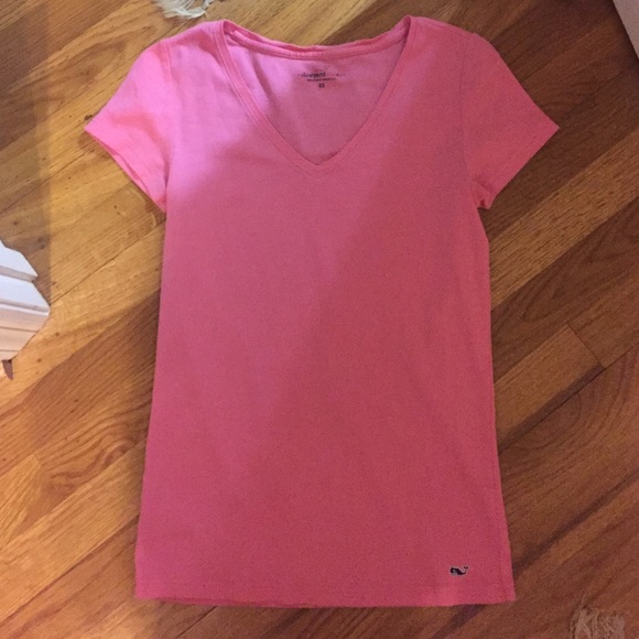 Vineyard Vine knit shirt