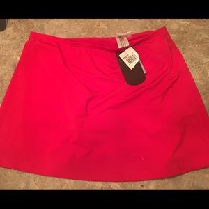 Brand new! Red adidas tennis skort Size:XL