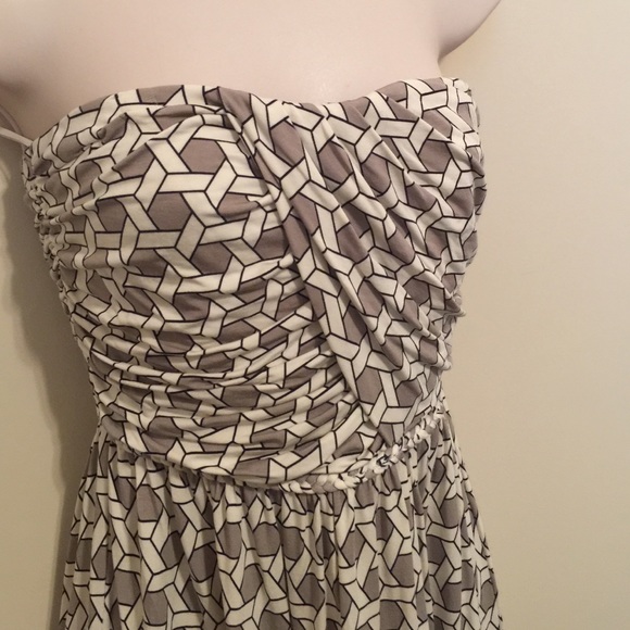 Tart strapless dress with geometric print