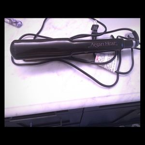 Argan Heat straightener