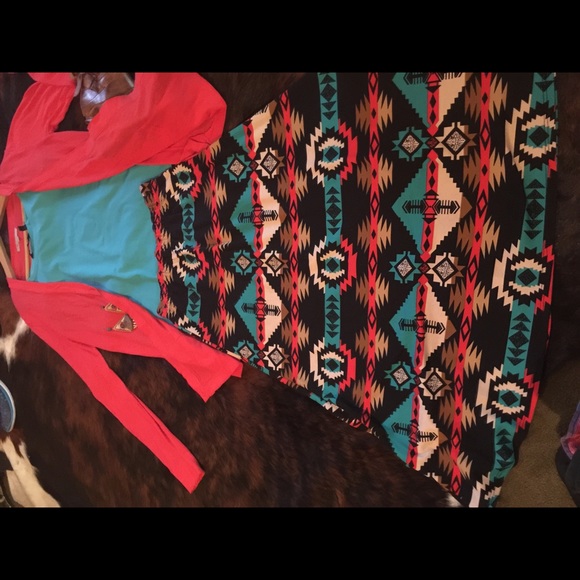 Bed | Stu Boots, western print skirt, tribal hippi - Picture 4 of 4