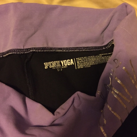 Victoria's Secret PINK yoga shorts - Picture 2 of 2