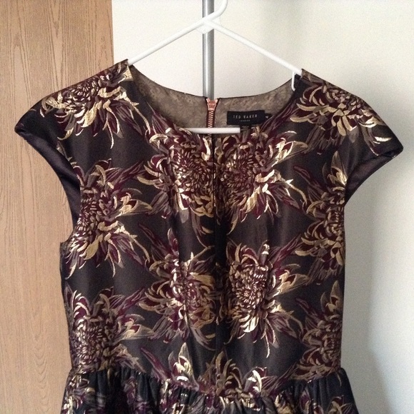 Gone. Ted Baker formal dress - Picture 2 of 3