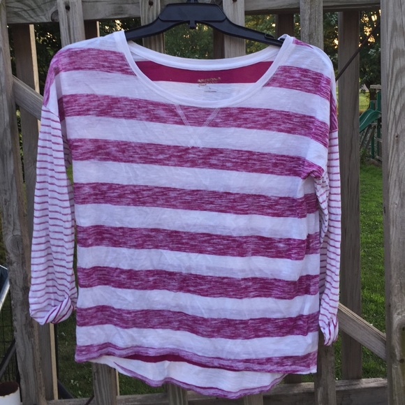 Dark pink and white striped scoop neck tee - Picture 1 of 1